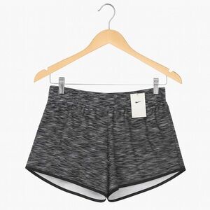 Nike Women's One Dri-FIT Mid-Rise 3" Brief-Lined Shorts XL Running Athletics